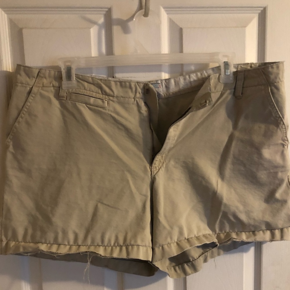 Khaki shorts
